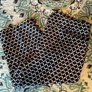 Chicos, black and white Bermuda shorts with a 16 inch inseam size 2 (12)